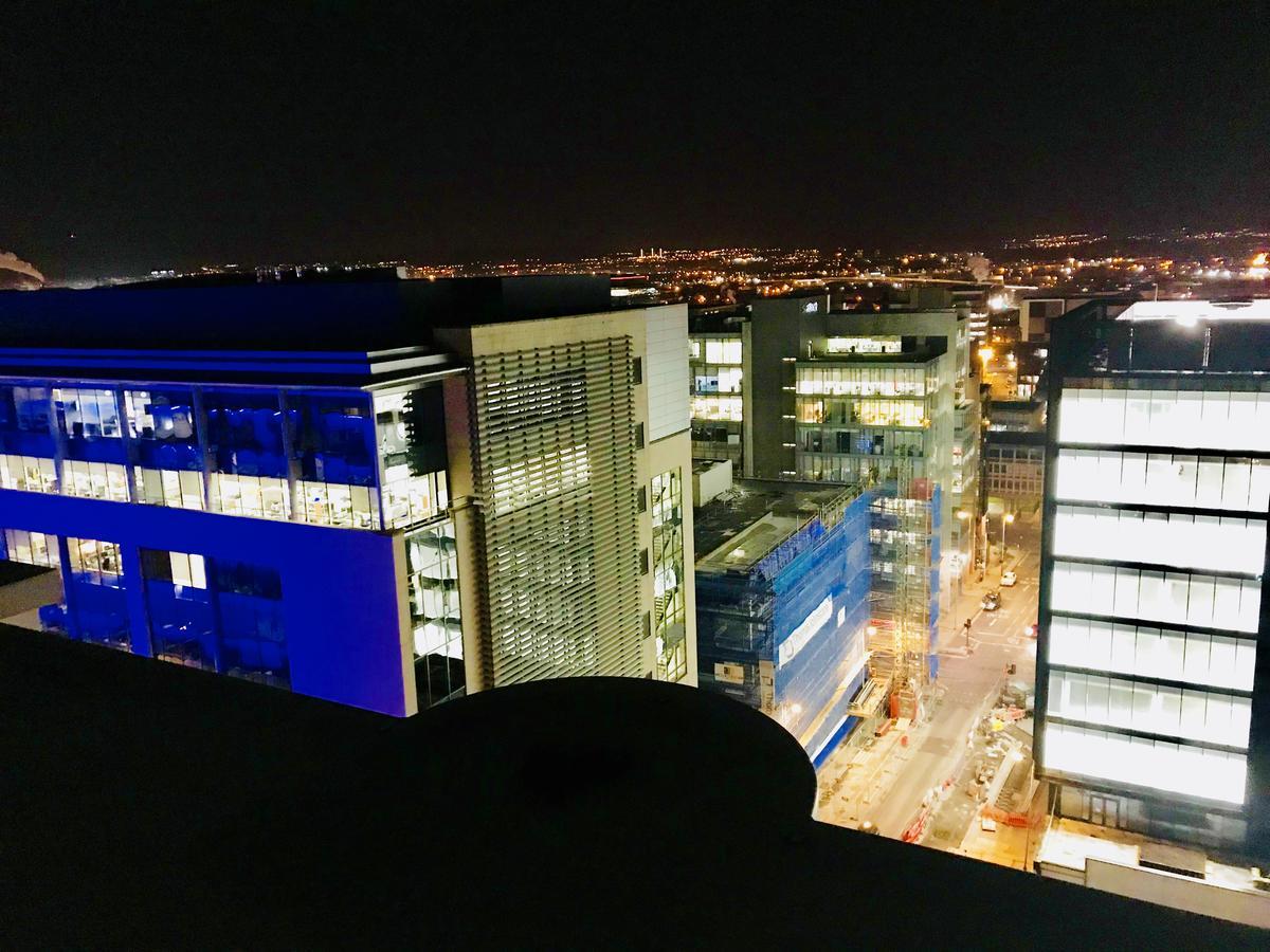 Glasgow Central Station Skyline Apartment With Parking Bagian luar foto